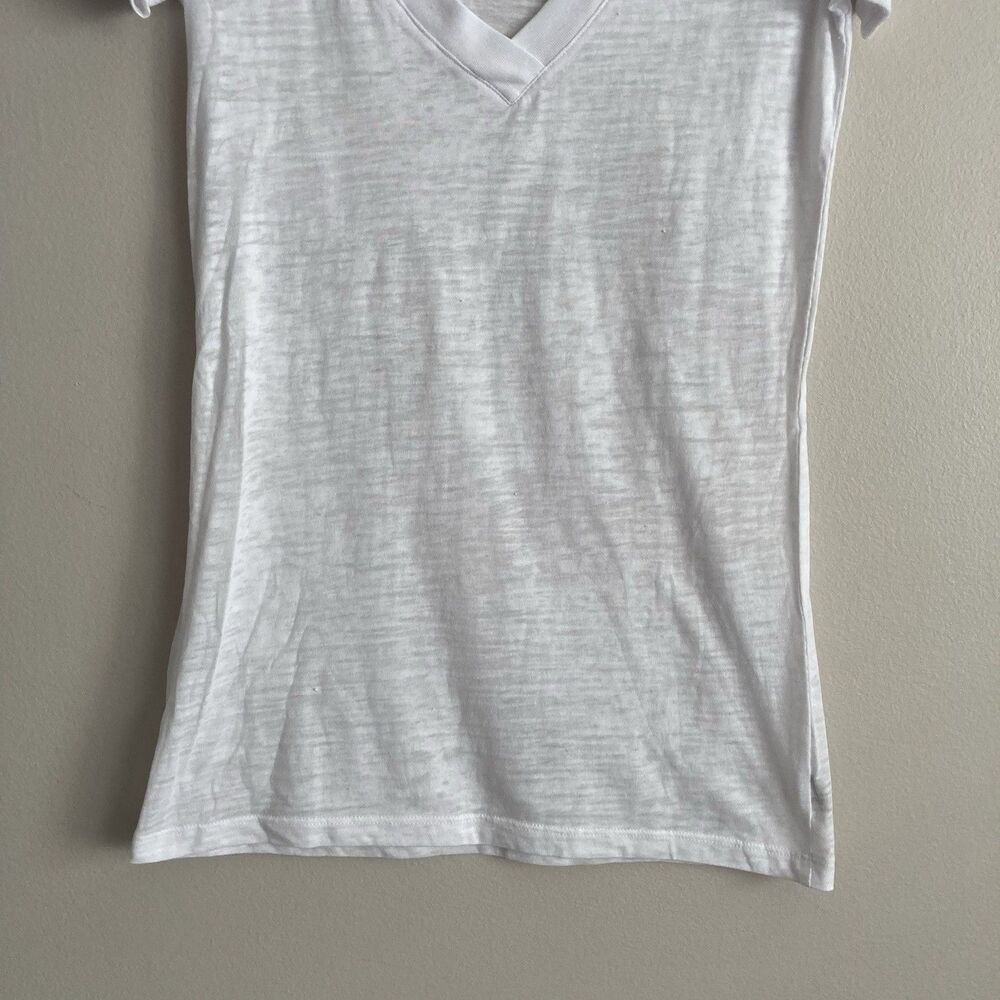 Nation LTD Womens V-Neck White Burnout T-Shirt Size Medium Cotton Blend Basic - Picture 3 of 5